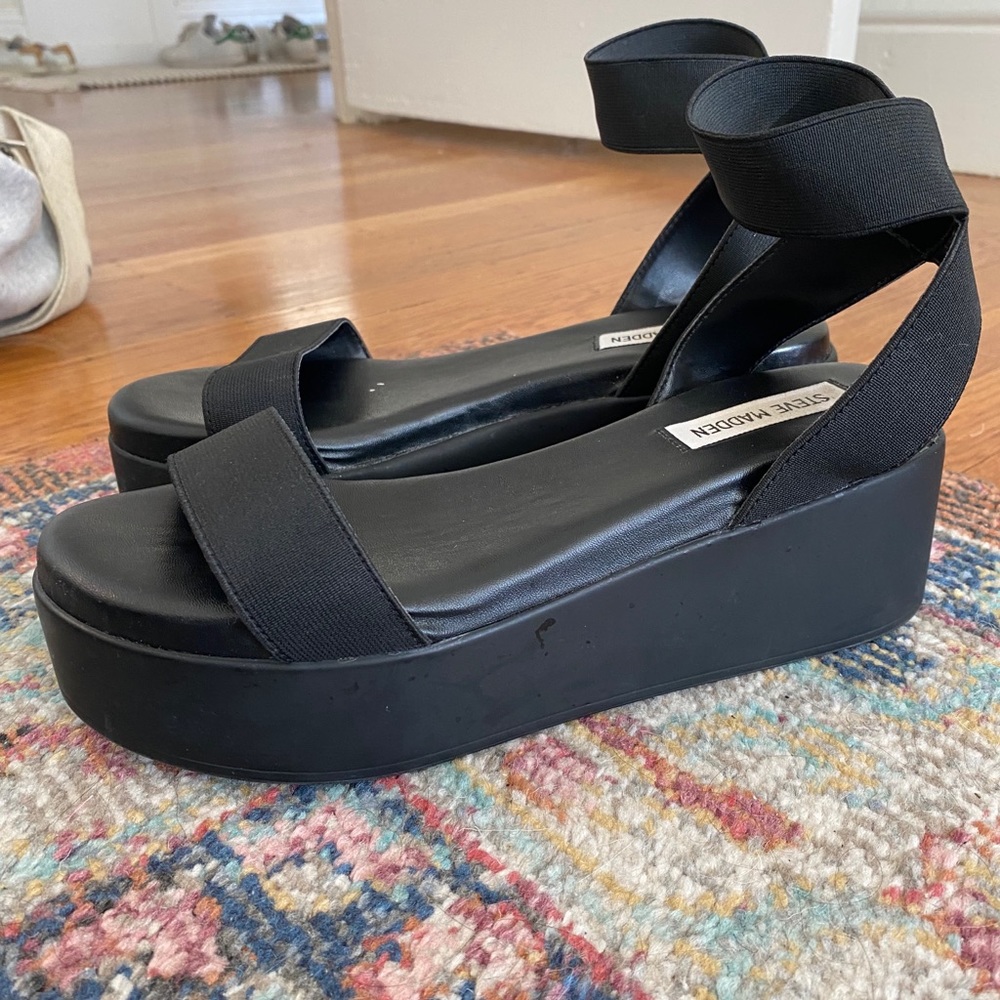 Steve Madden black ankle strap platform shoes